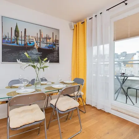 Zaruskiego 3-bedroom By Renters Apartament Gdynia