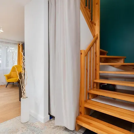 Zaruskiego 3-bedroom By Renters Gdynia