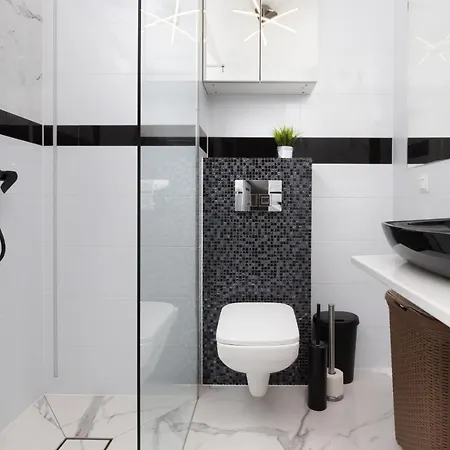 Zaruskiego 3-bedroom By Renters * Gdynia
